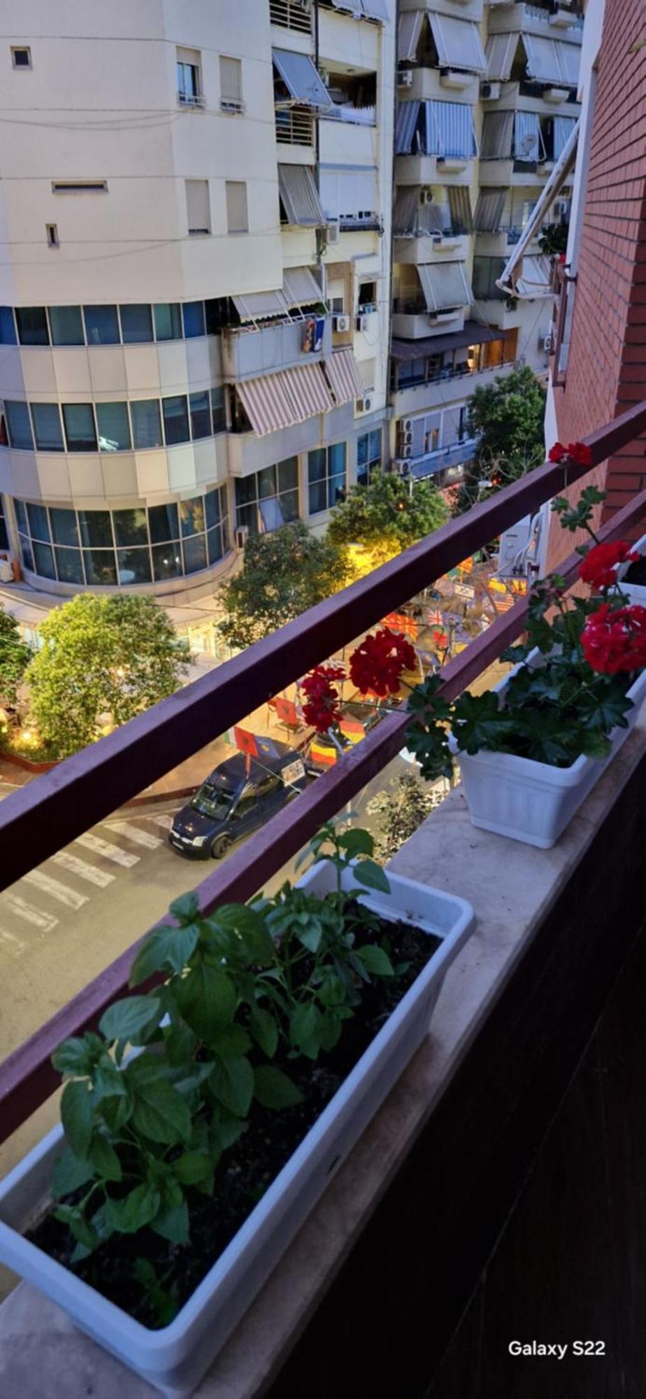 Central Deluxe Apartment Tirana Exterior photo